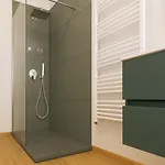 Easy Apartment *