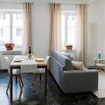 Apartment Easy