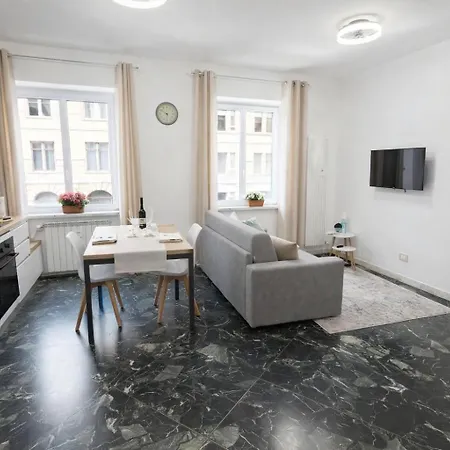 Apartment Easy